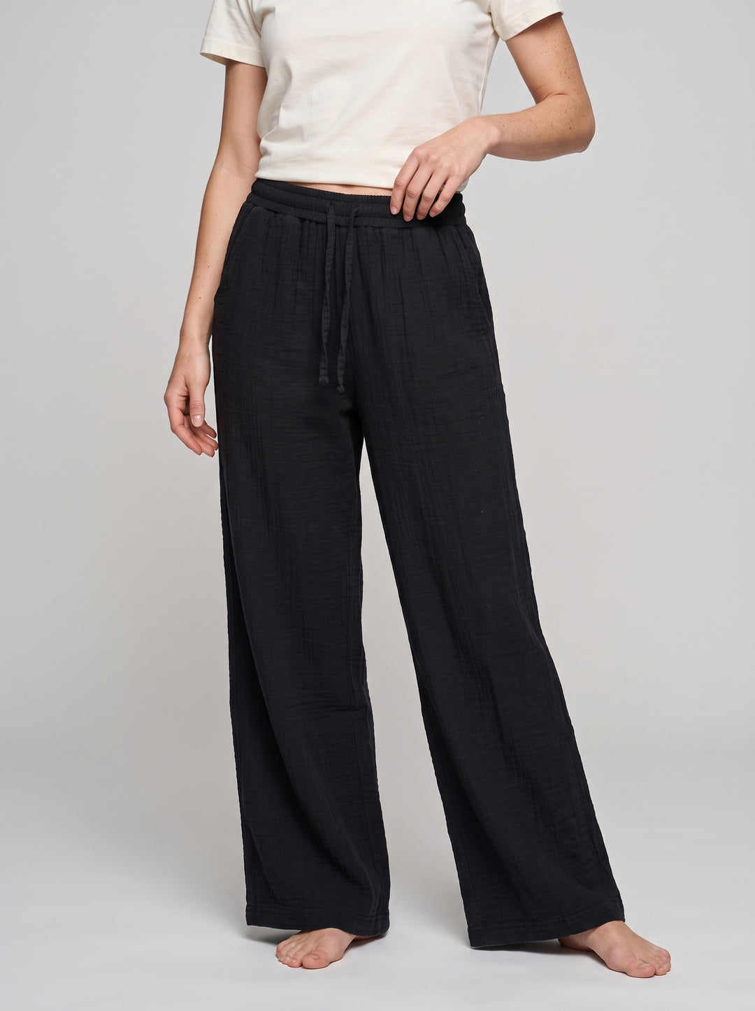 Siyah müslin kadın pantolon, %100 pamuk, beli lastikli - 5. görsel