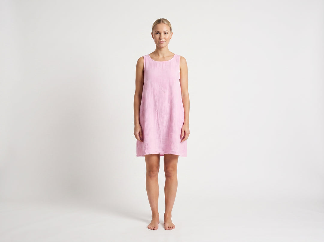 Pembe müslin kolsuz mini kadın elbise, %100 pamuk